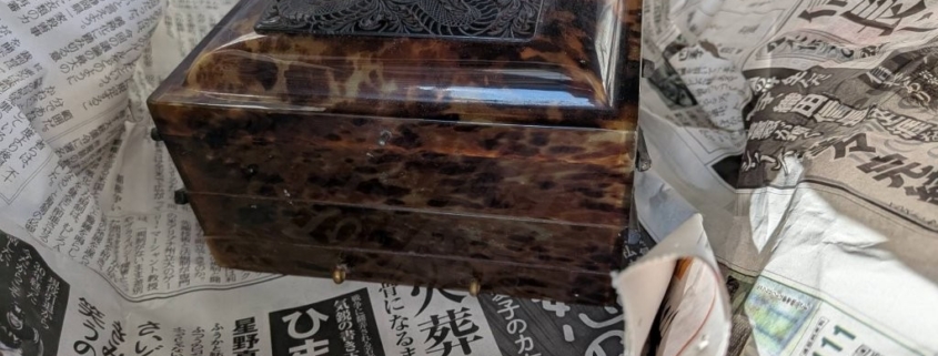 複数段構造の小引き出し正面